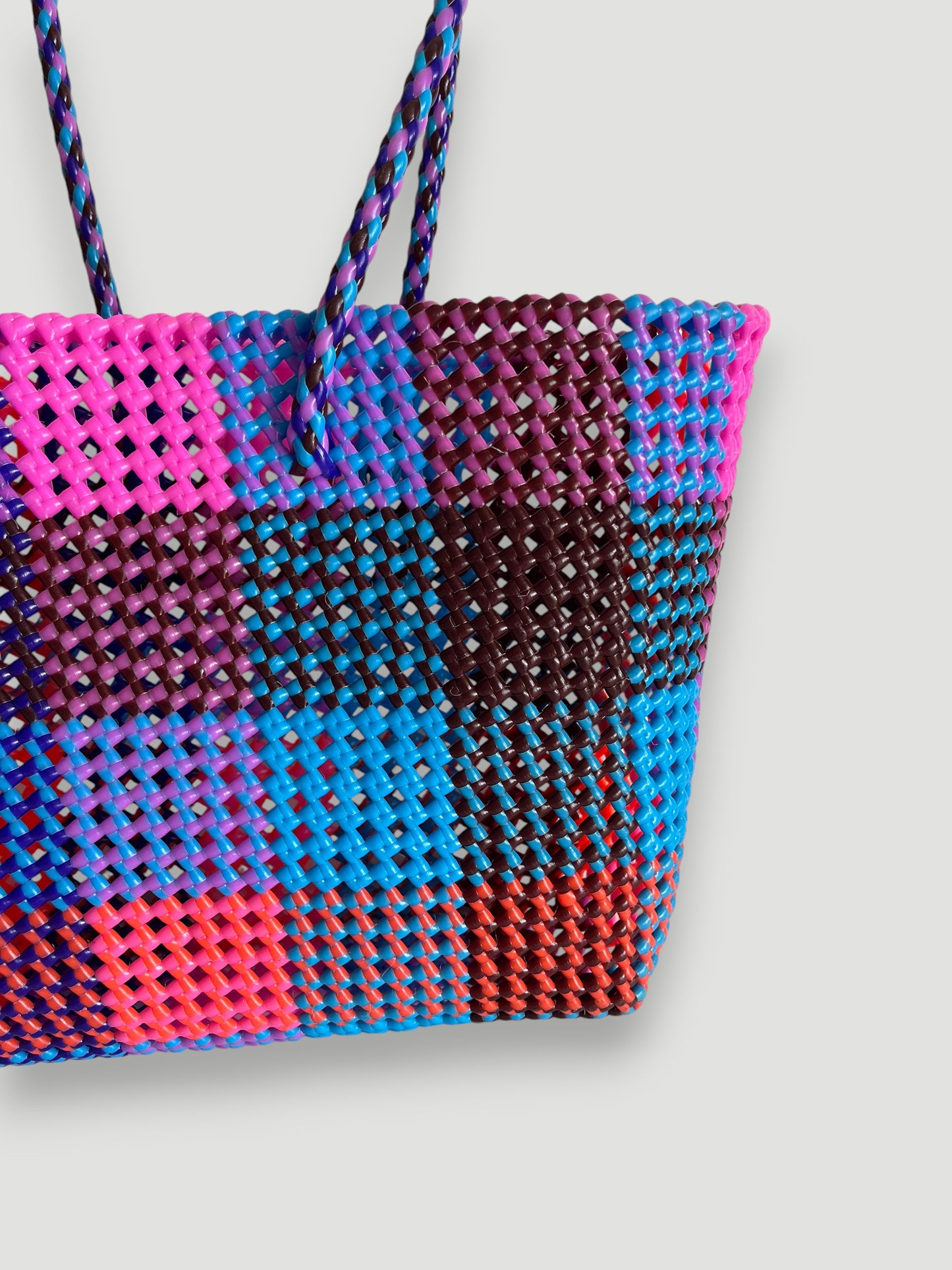 N°485L - SAC PANIER TRESSÉ  MAIN - GRAND - multicolors