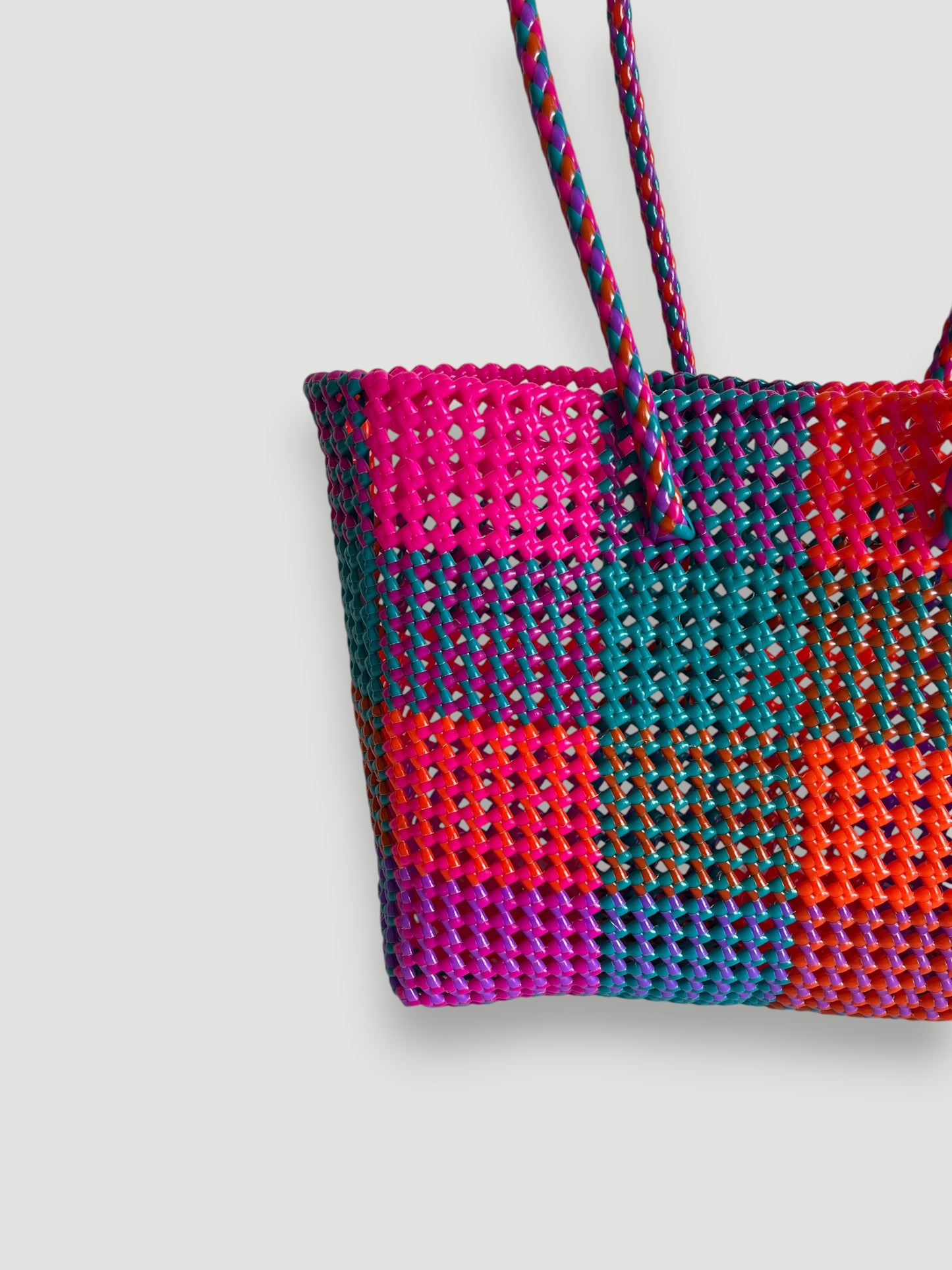 N°483L - SAC PANIER TRESSÉ  MAIN - GRAND - multicolors