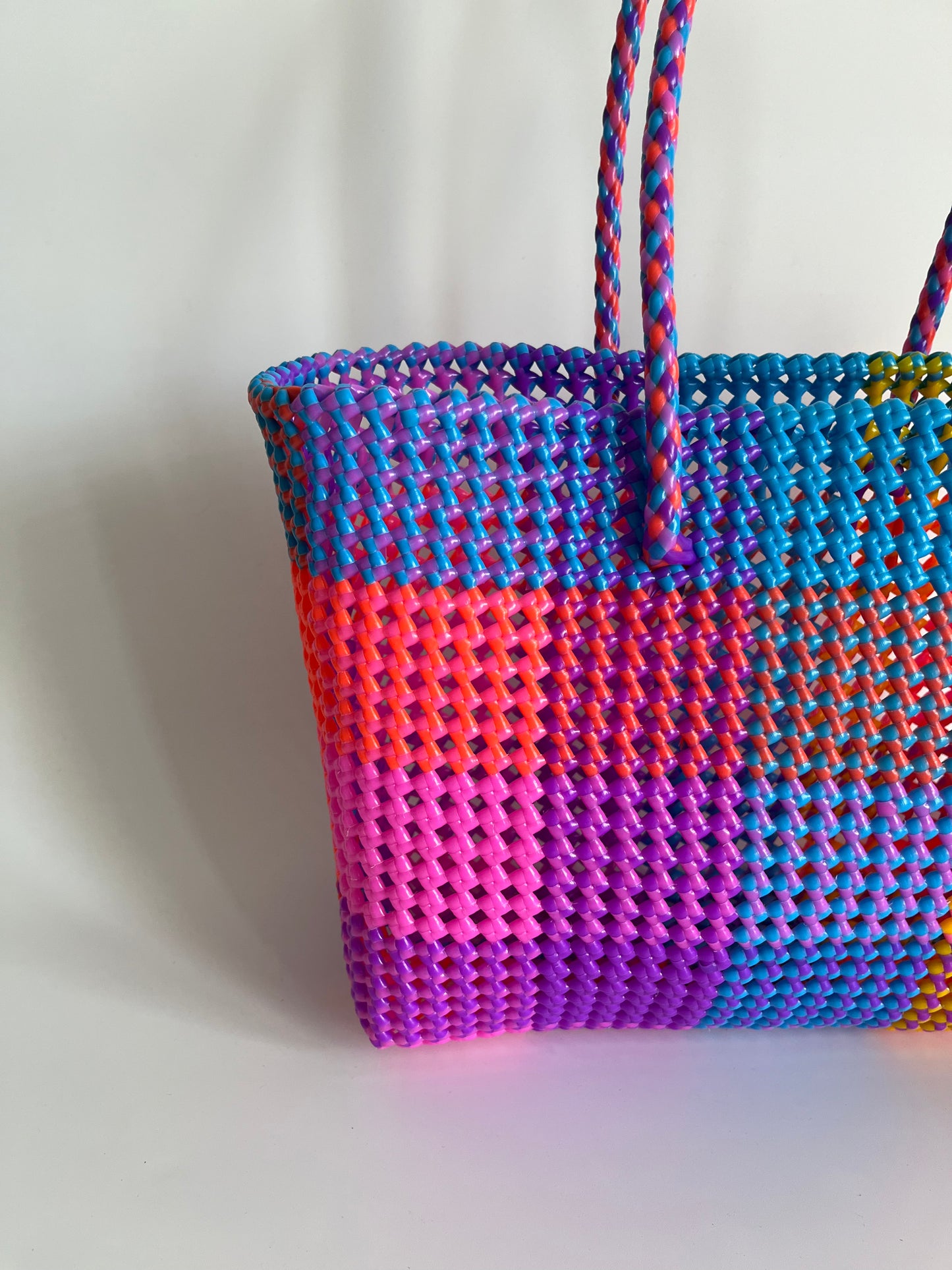 N°482L - SAC CABAS TRESSÉ MAIN  - GRAND - multicolors