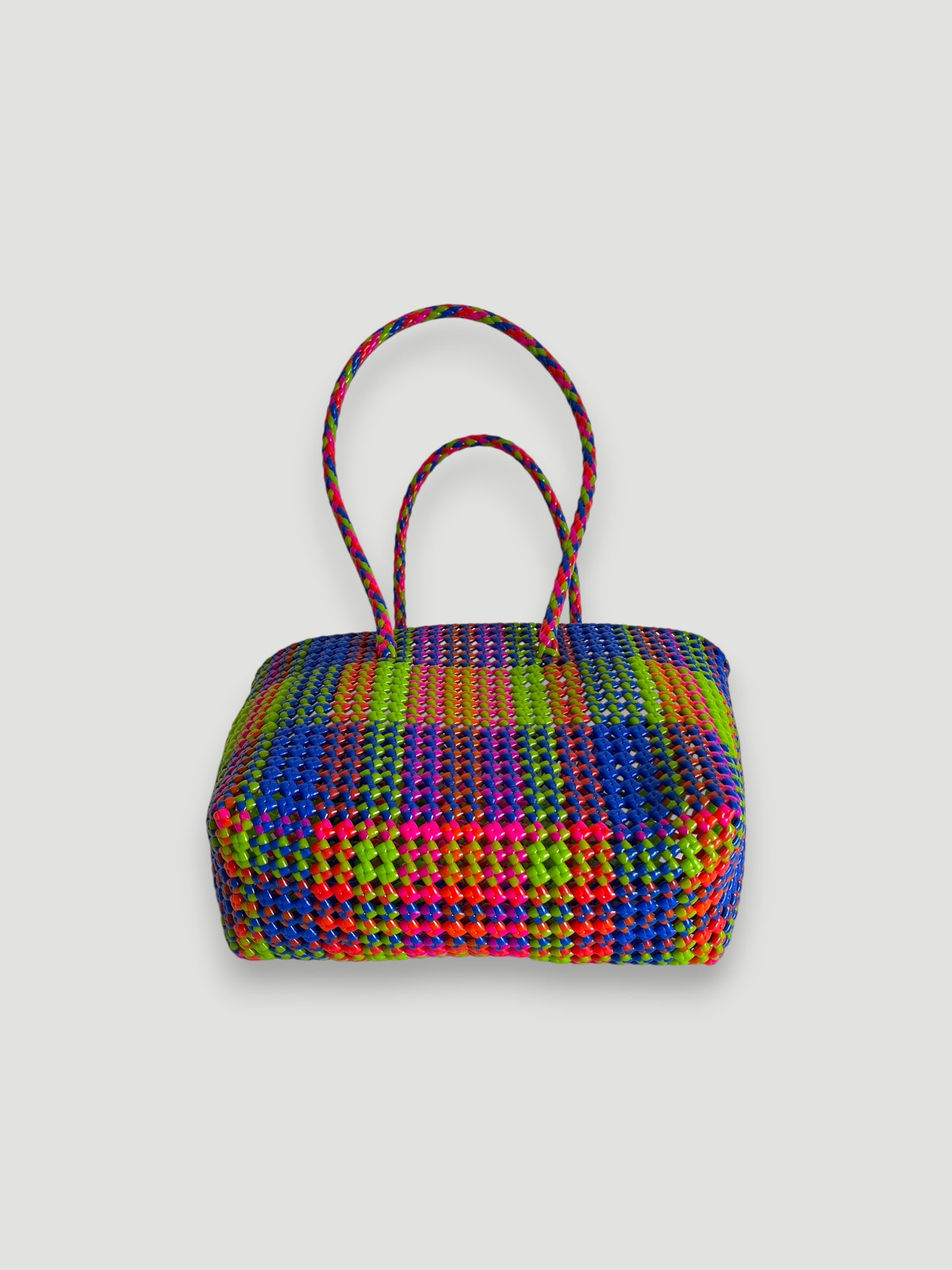 N°472M - SAC PANIER TRESSÉ MAIN - MOYEN - multicolors