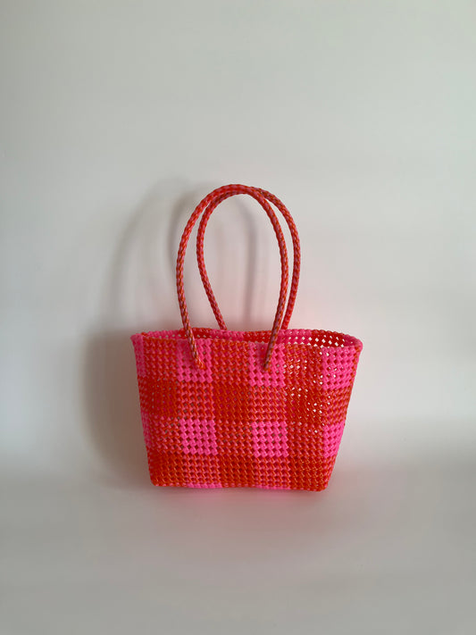 N°12M - SAC CABAS TRESSÉ MAIN - MOYEN - rose clair & rouge