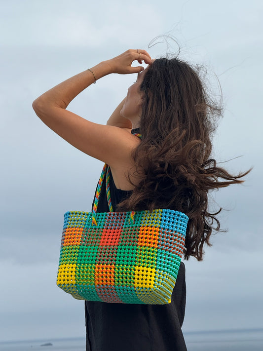 N°473M - SAC CABAS TRESSÉ MAIN - MOYEN - multicolors