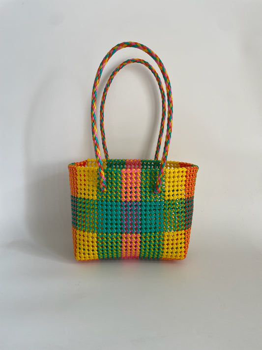 N°227M - SAC CABAS TRESSÉ MAIN - MOYEN - multicolors