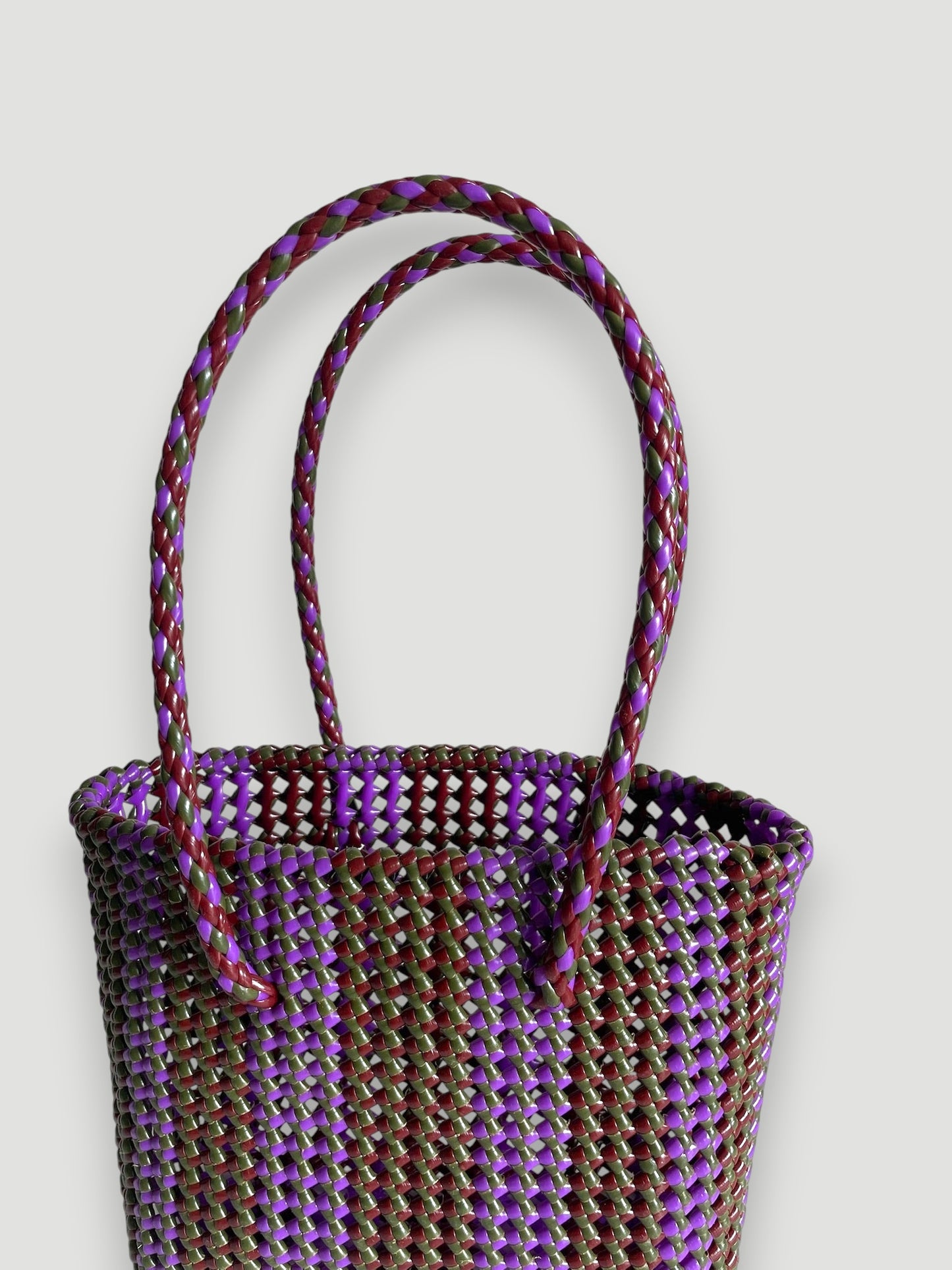 N°261S - SAC PANIER TRESSÉ MAIN - PETIT - multicolors