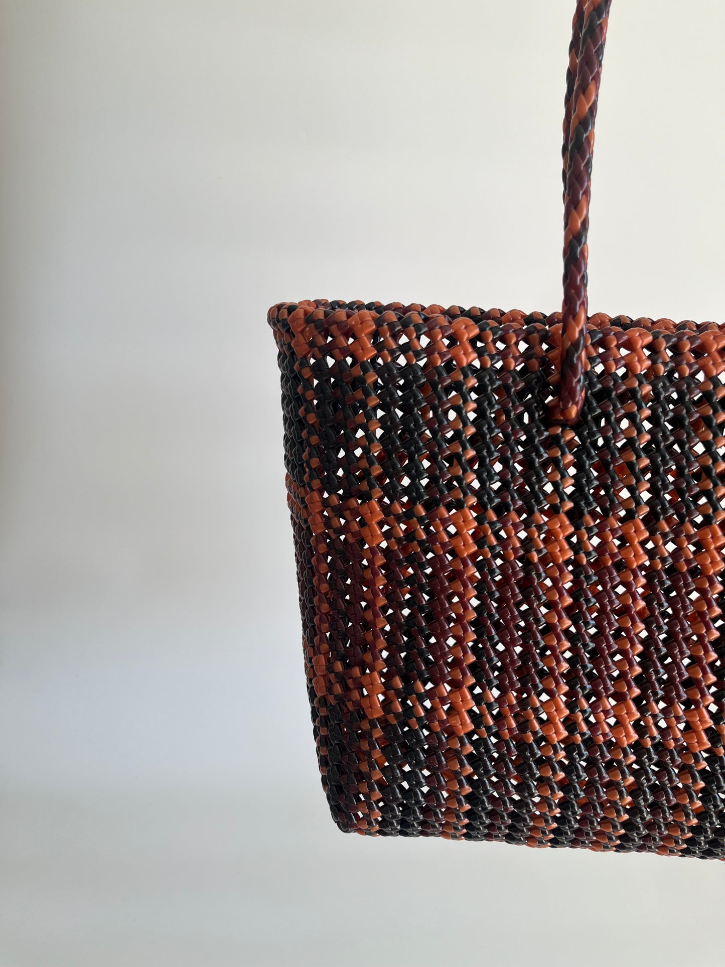 N°495L - SAC CABAS TRESSÉ MAIN - GRAND - multicolors