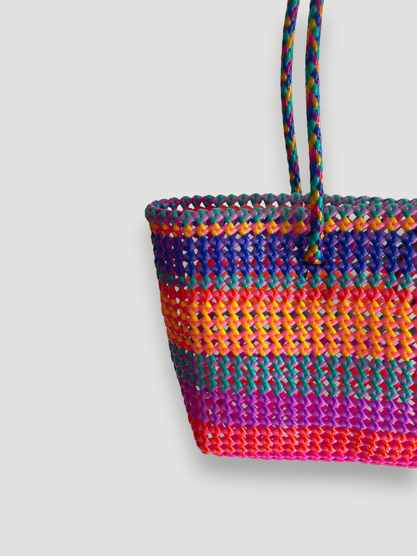 N°499M - SAC PANIER TRESSÉ MAIN - MOYEN - multicolors