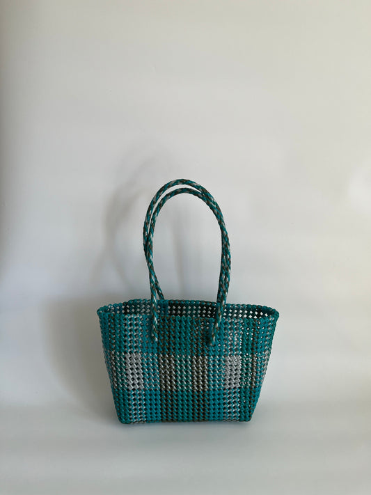 N°501M - SAC PANIER TRESSÉ MAIN - MOYEN - multicolors