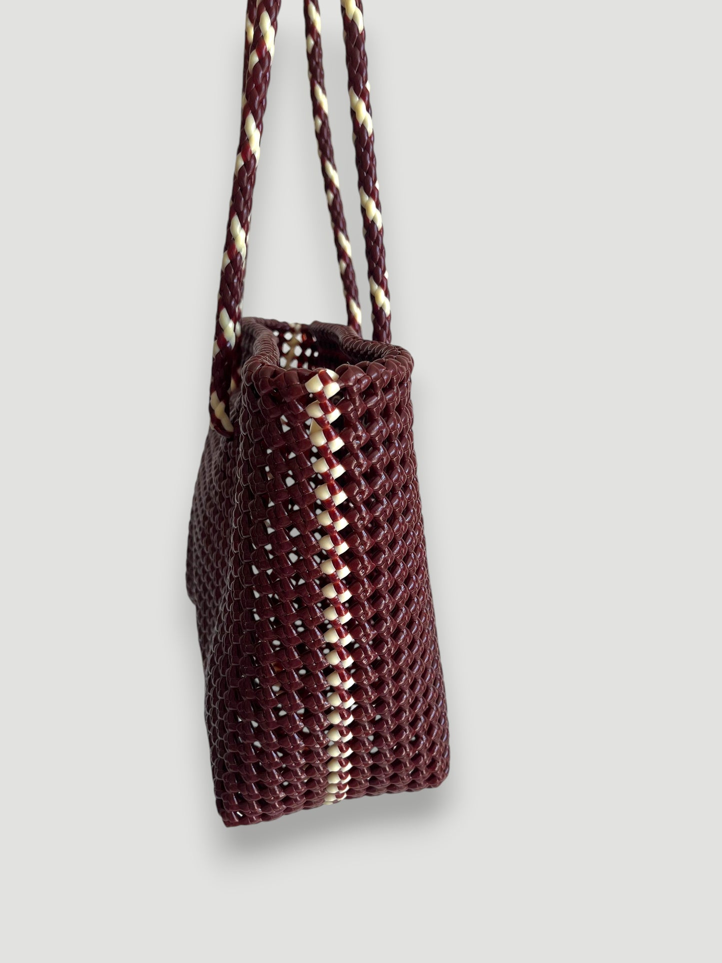 N°257M bis - SAC PANIER TRESSÉ MAIN - MOYEN - bordeaux & écru
