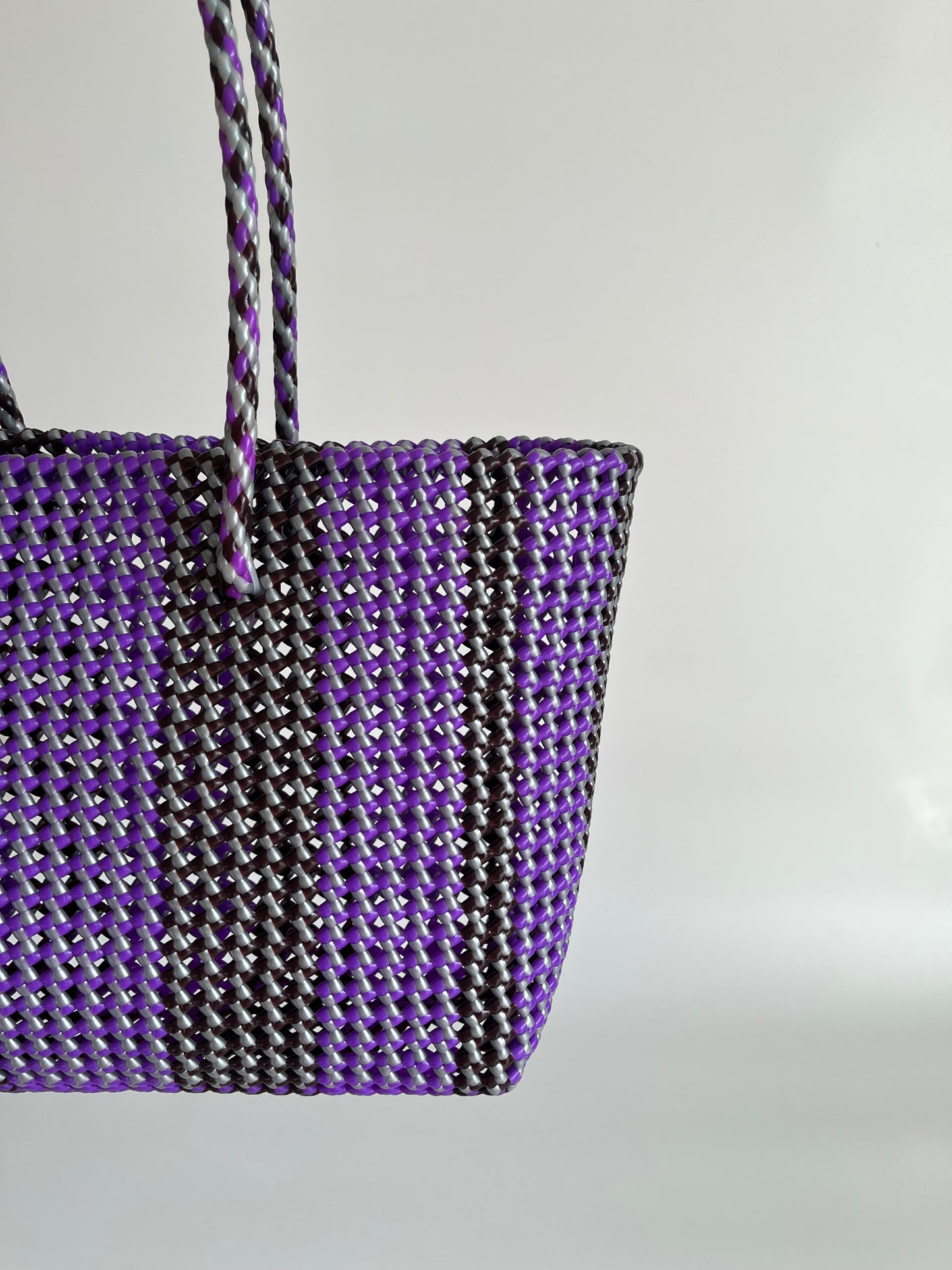 N°261L bis - SAC PANIER TRESSÉ  MAIN - GRAND - multicolors