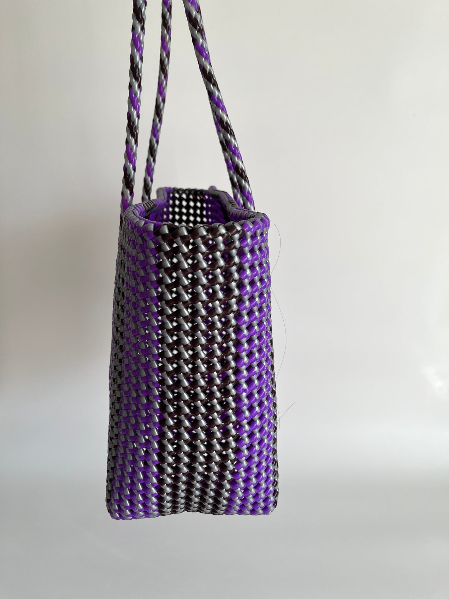 N°261L bis - SAC PANIER TRESSÉ  MAIN - GRAND - multicolors