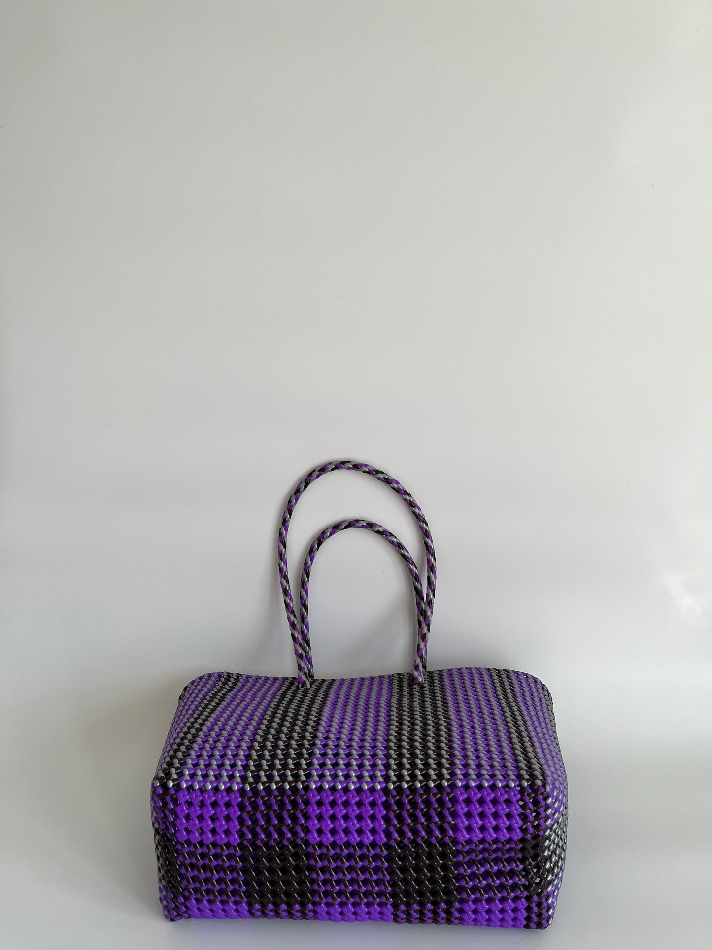 N°261L bis - SAC PANIER TRESSÉ  MAIN - GRAND - multicolors