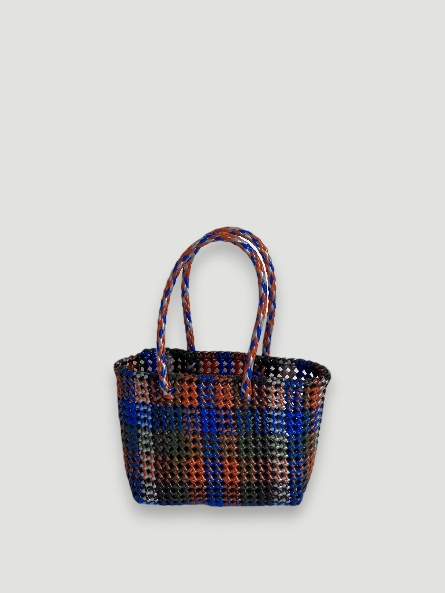 No. 507S - Hand-braided basket bag - small - multicoloured