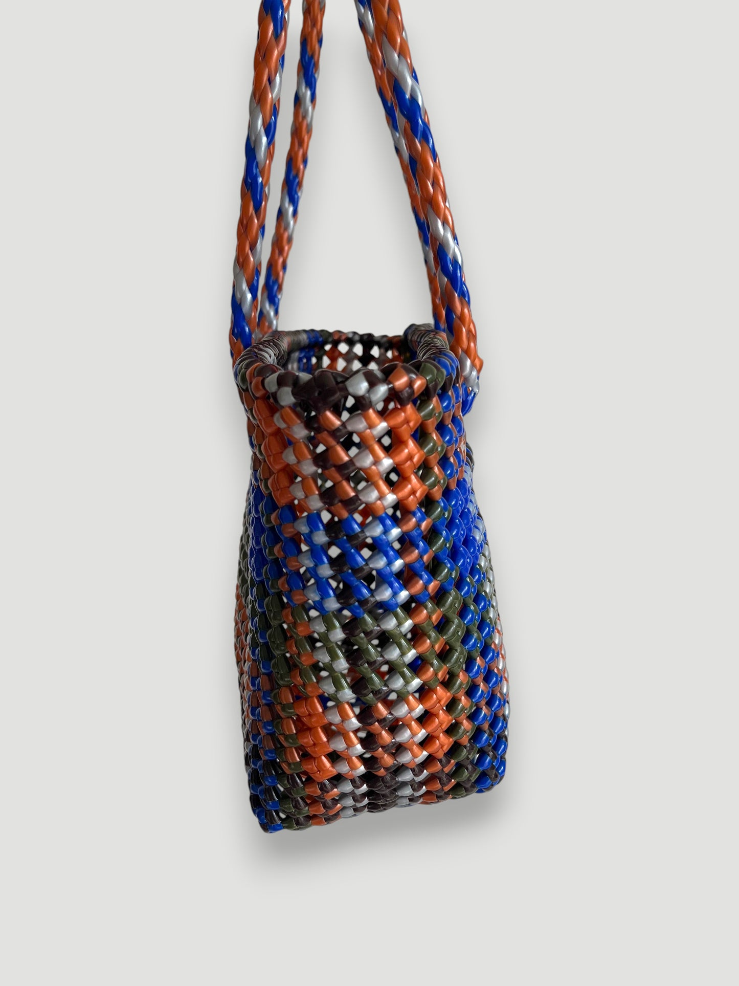 No. 507S - Hand-braided basket bag - small - multicoloured