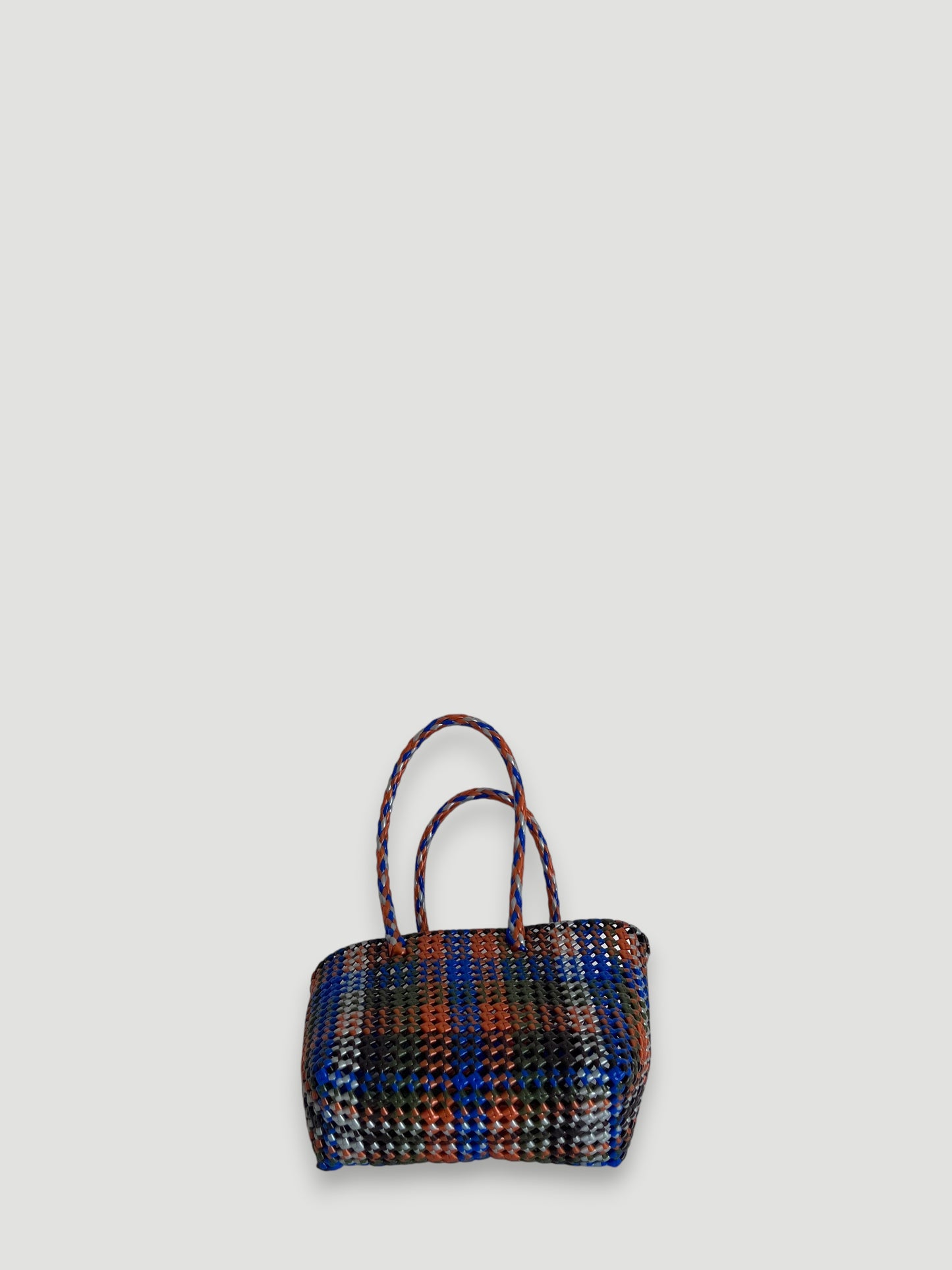 No. 507S - Hand-braided basket bag - small - multicoloured