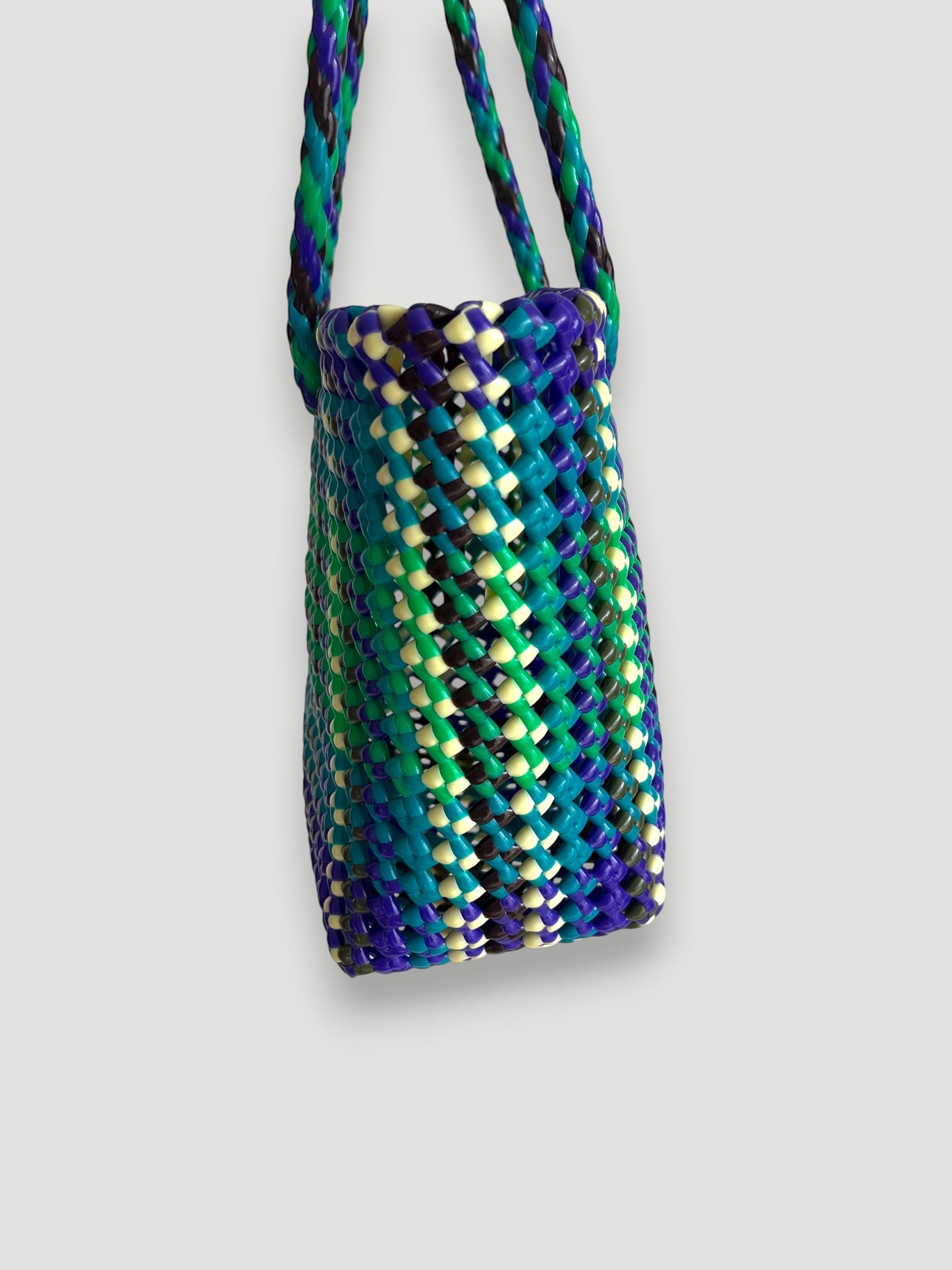 No. 509S - Hand-braided basket bag - small - multicoloured