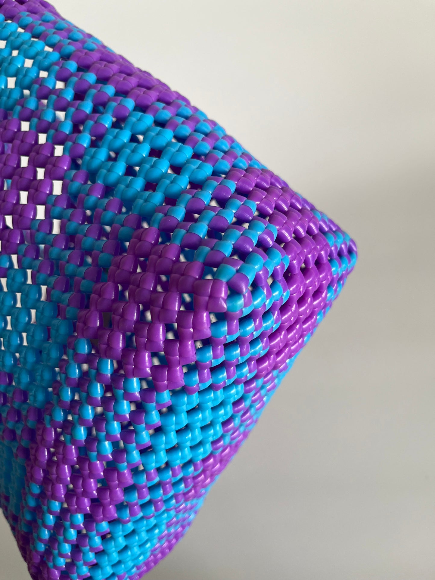 N°4S - SAC CABAS IMPARFAIT - PETIT - bleu clair & violet