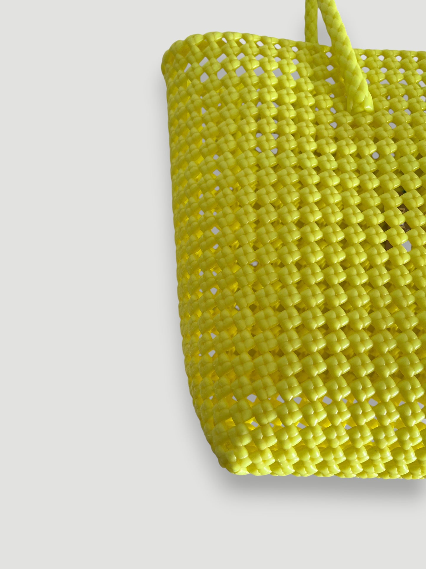 No. 40M - Hand-woven basket bag - medium - fluorescent yellow