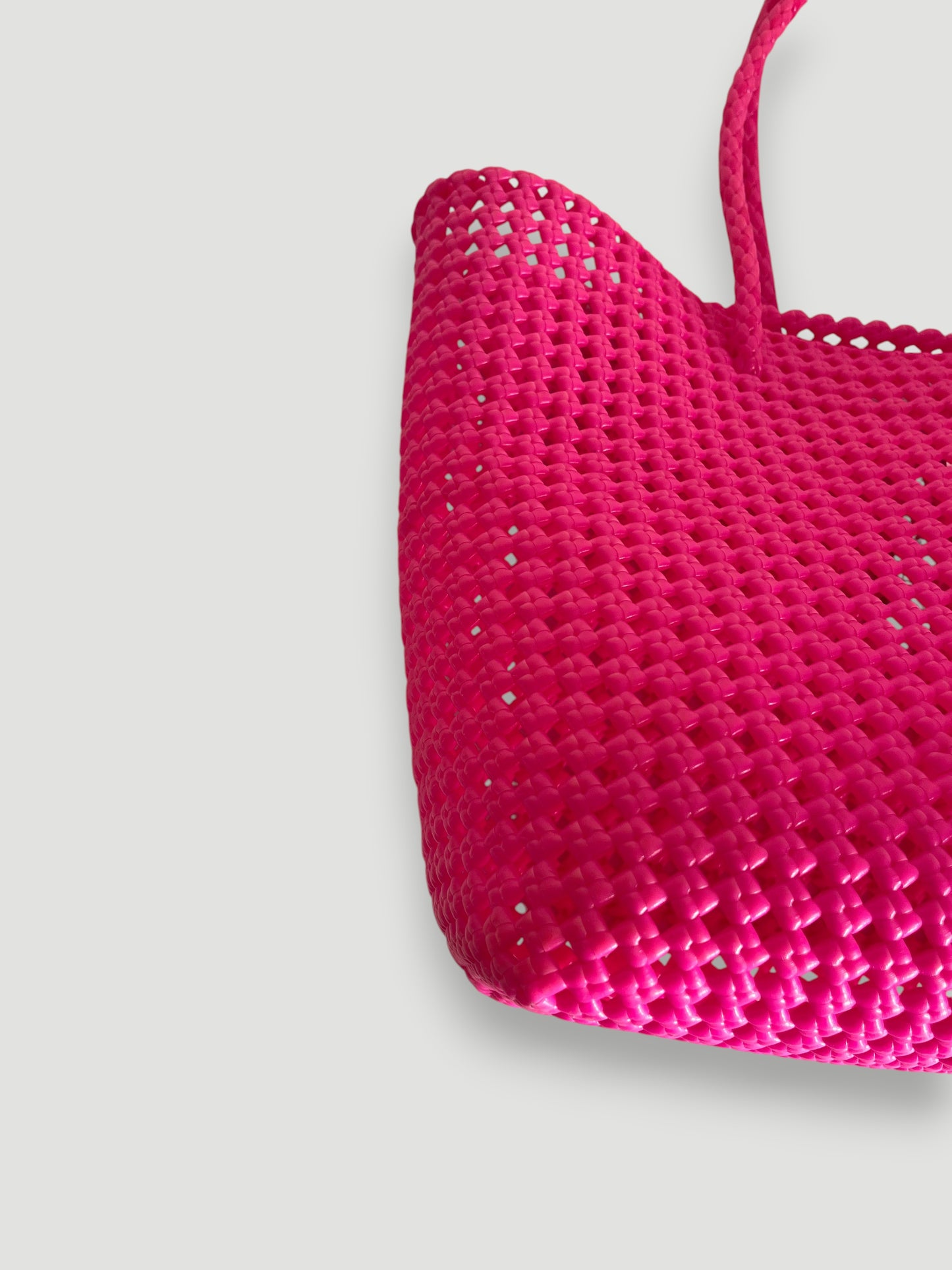 No. 38L bis - Hand-woven basket bag - large - pink