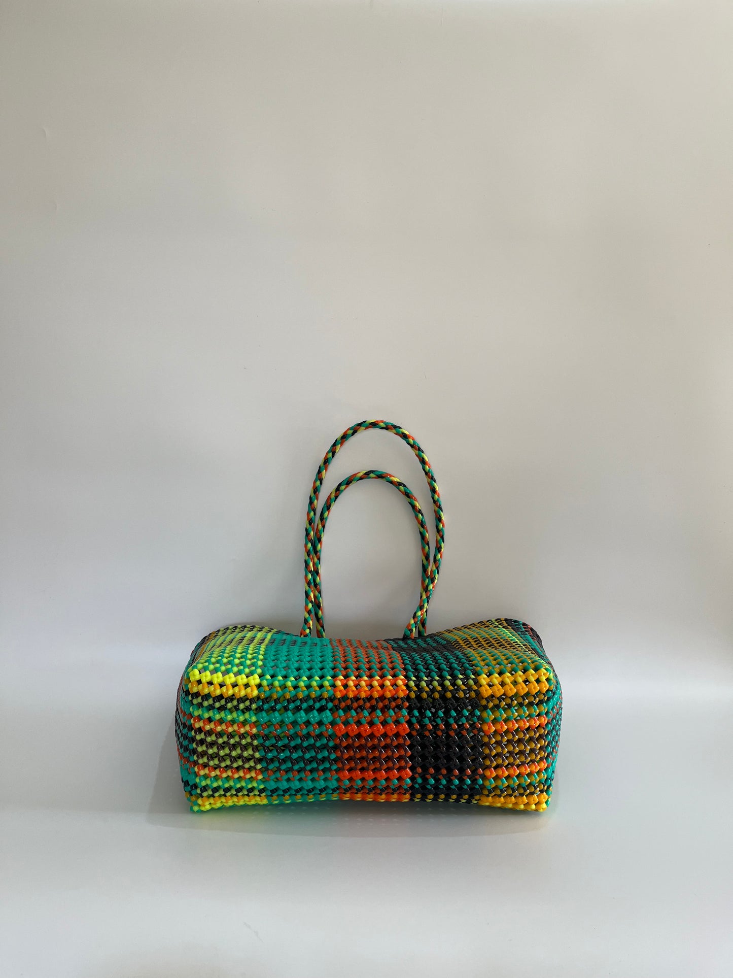 No. 517L - Hand-woven basket bag - large - multicoloured
