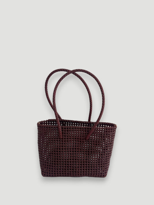 No. 257M - Hand-braided basket bag - medium - burgundy &amp; cream