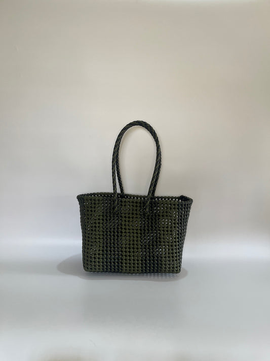No. 259M - Hand-braided basket bag - medium - black &amp; khaki