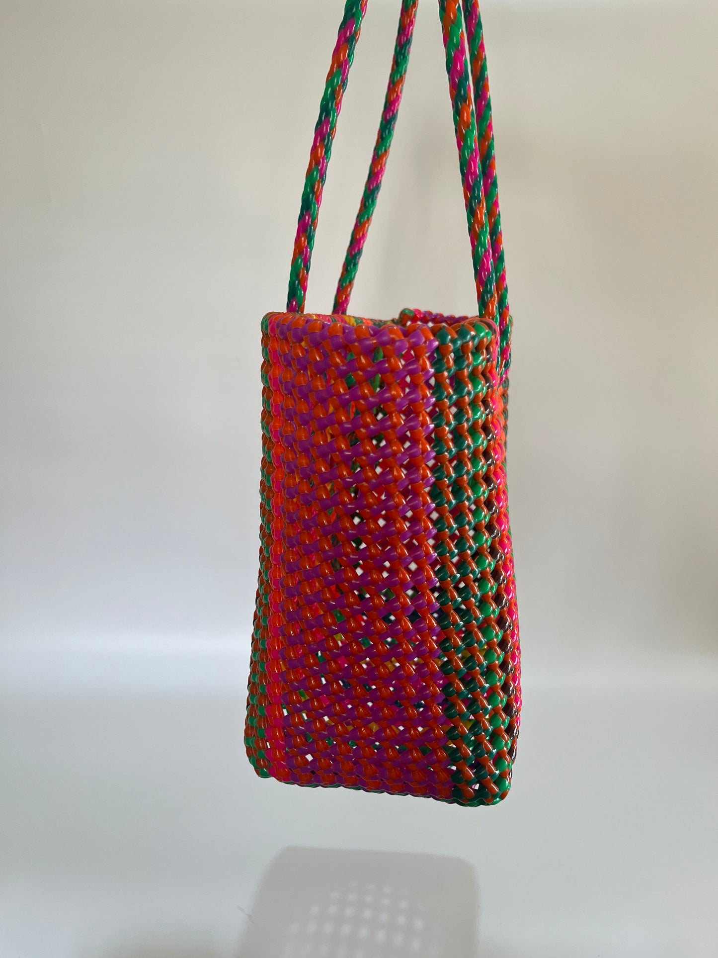 No. 519M - Hand-braided basket bag - medium - multicoloured