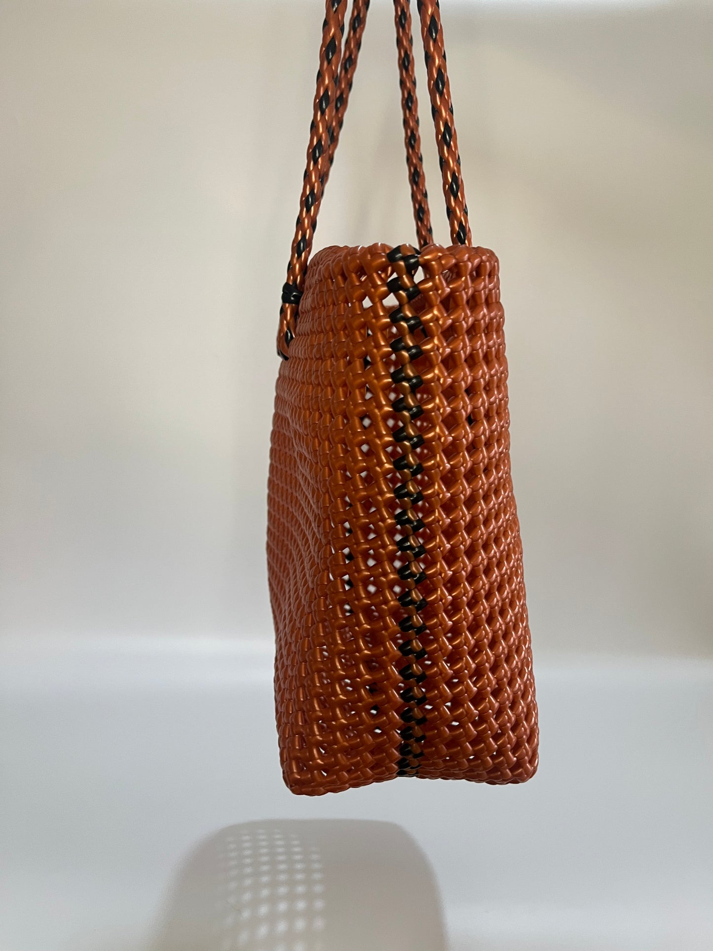 No. 315M - Hand-braided basket bag - medium - bronze &amp; black