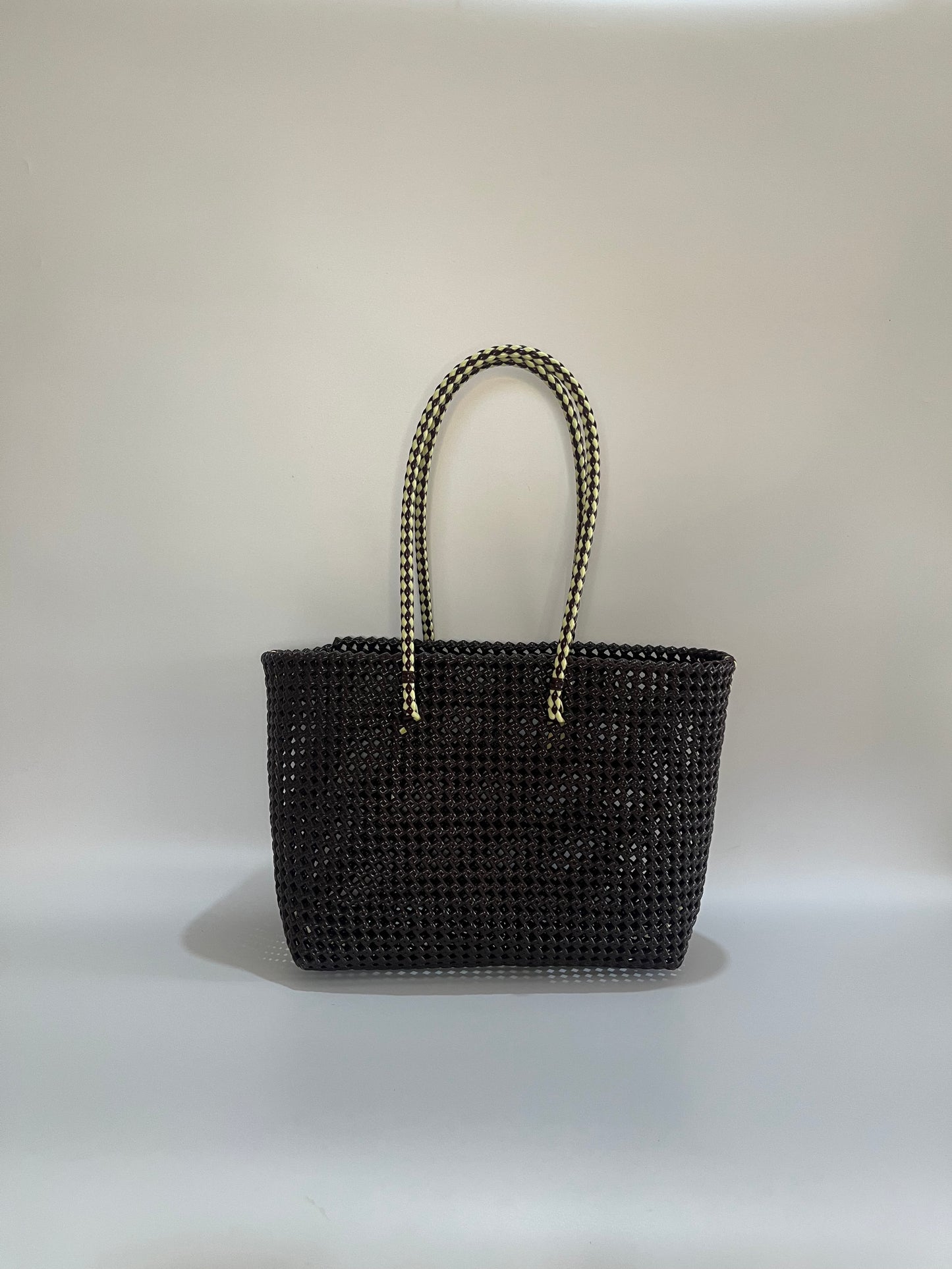 No. 266L - Hand-woven basket bag - large - brown &amp; cream