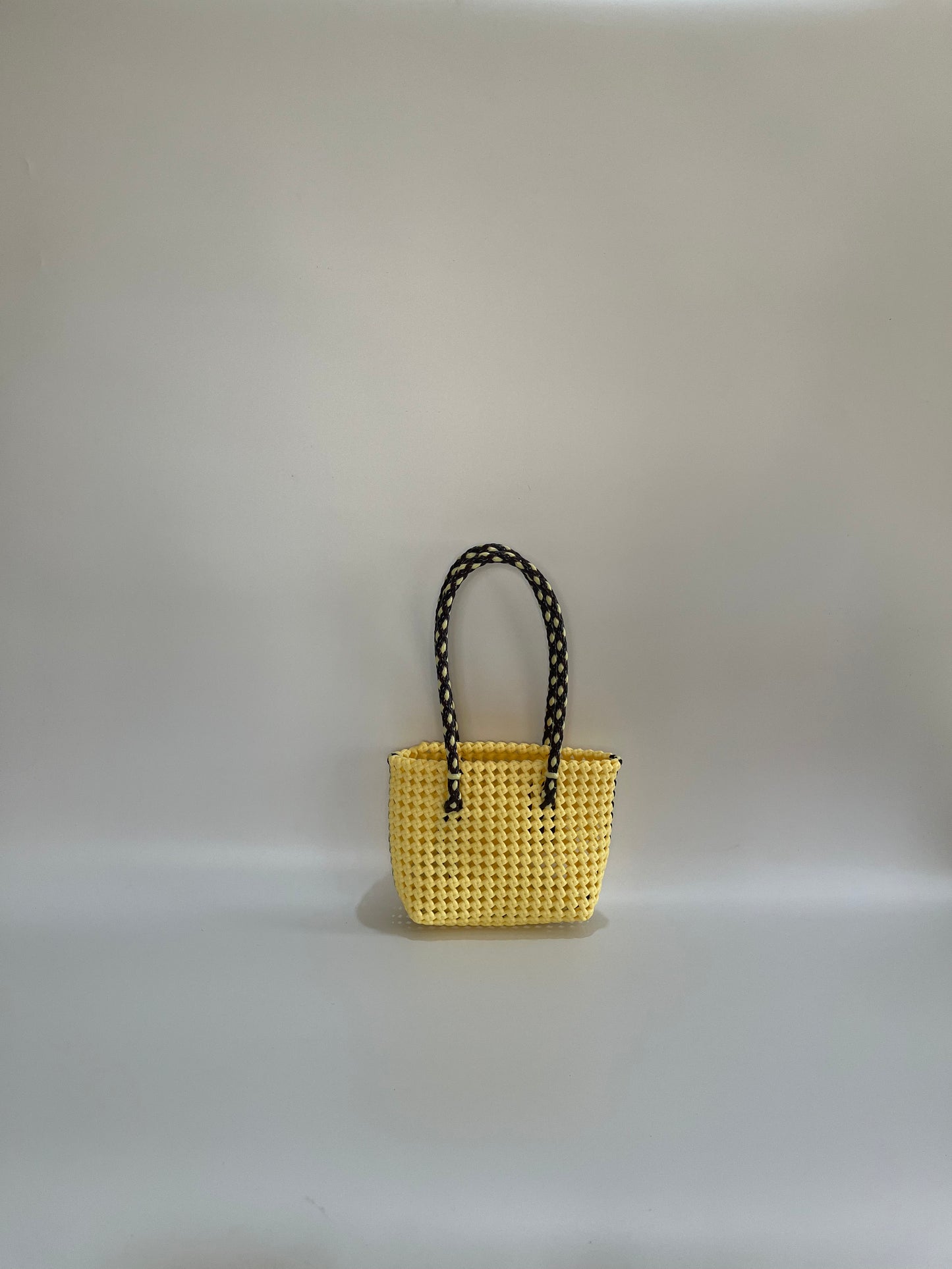 No. 347XS - Hand-braided basket bag - mini - cream &amp; brown