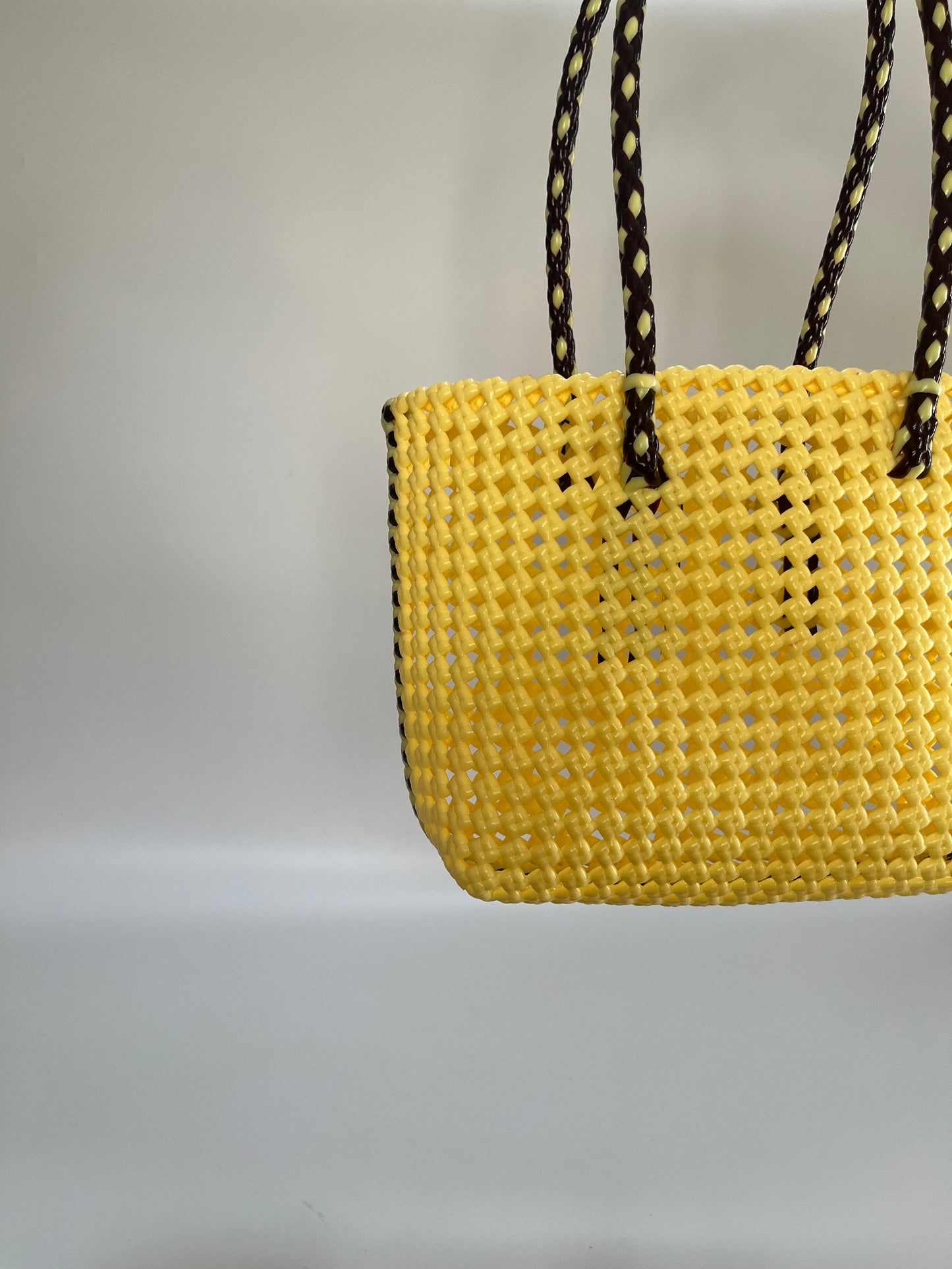 No. 347S - Hand-braided basket bag - small - cream &amp; brown