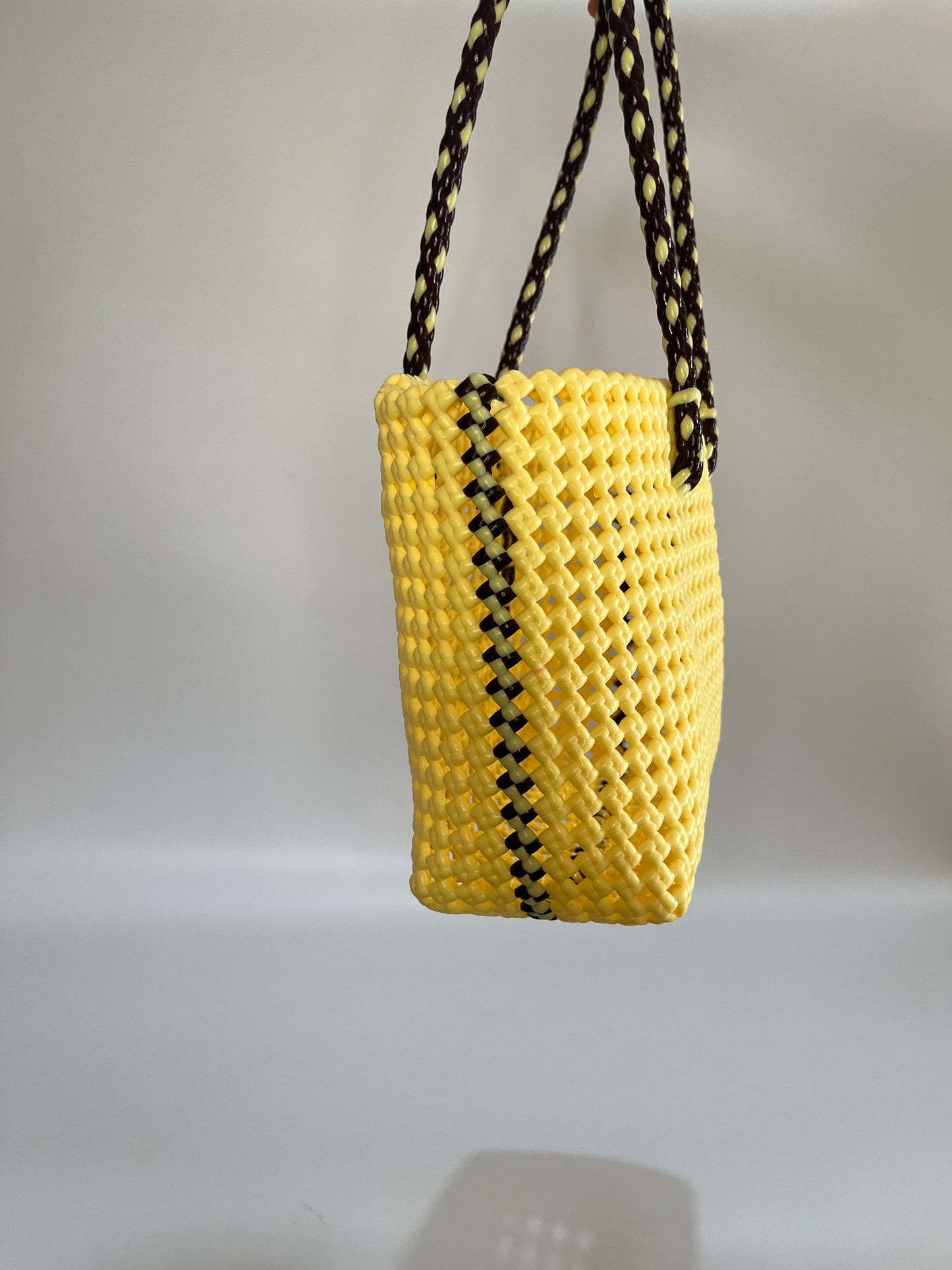 No. 347S - Hand-braided basket bag - small - cream &amp; brown