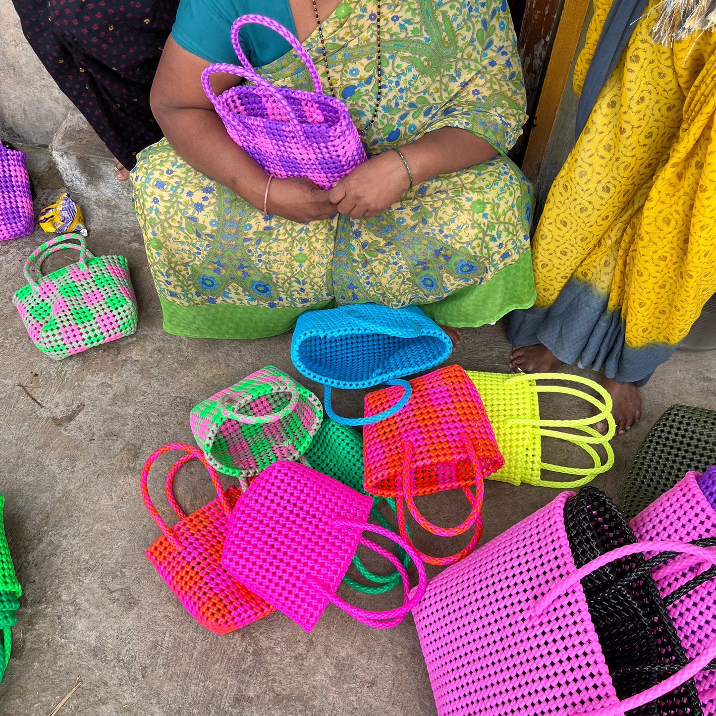 No. 40XS - Hand-woven basket bag - mini - fluorescent yellow
