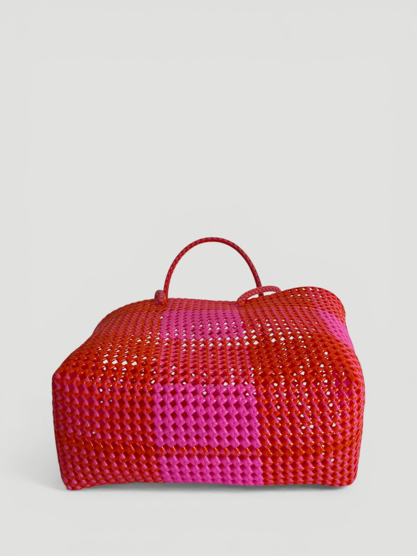 No. 12L bis - Hand-woven basket bag - large - light pink &amp; red