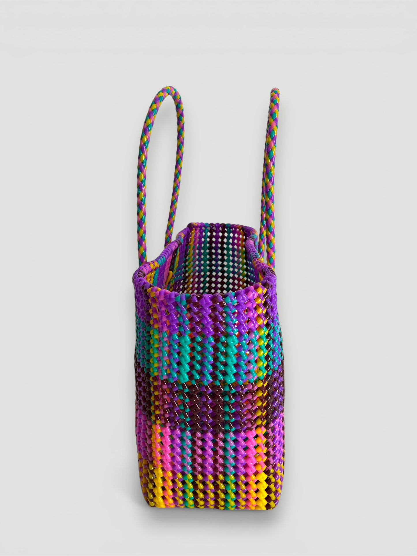 N°340L - SAC PANIER TRESSÉ MAIN - GRAND - multicolors