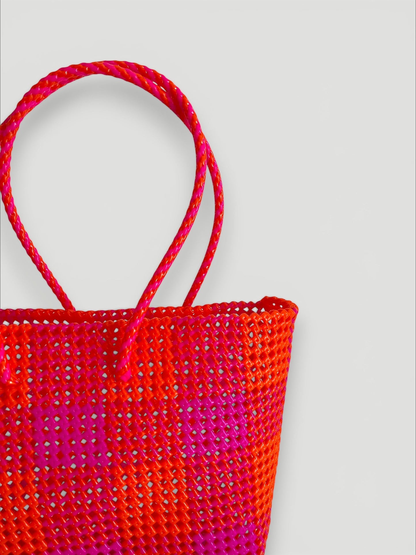 N°113L - SAC PANIER TRESSÉ MAIN - GRAND - rose fluo & orange