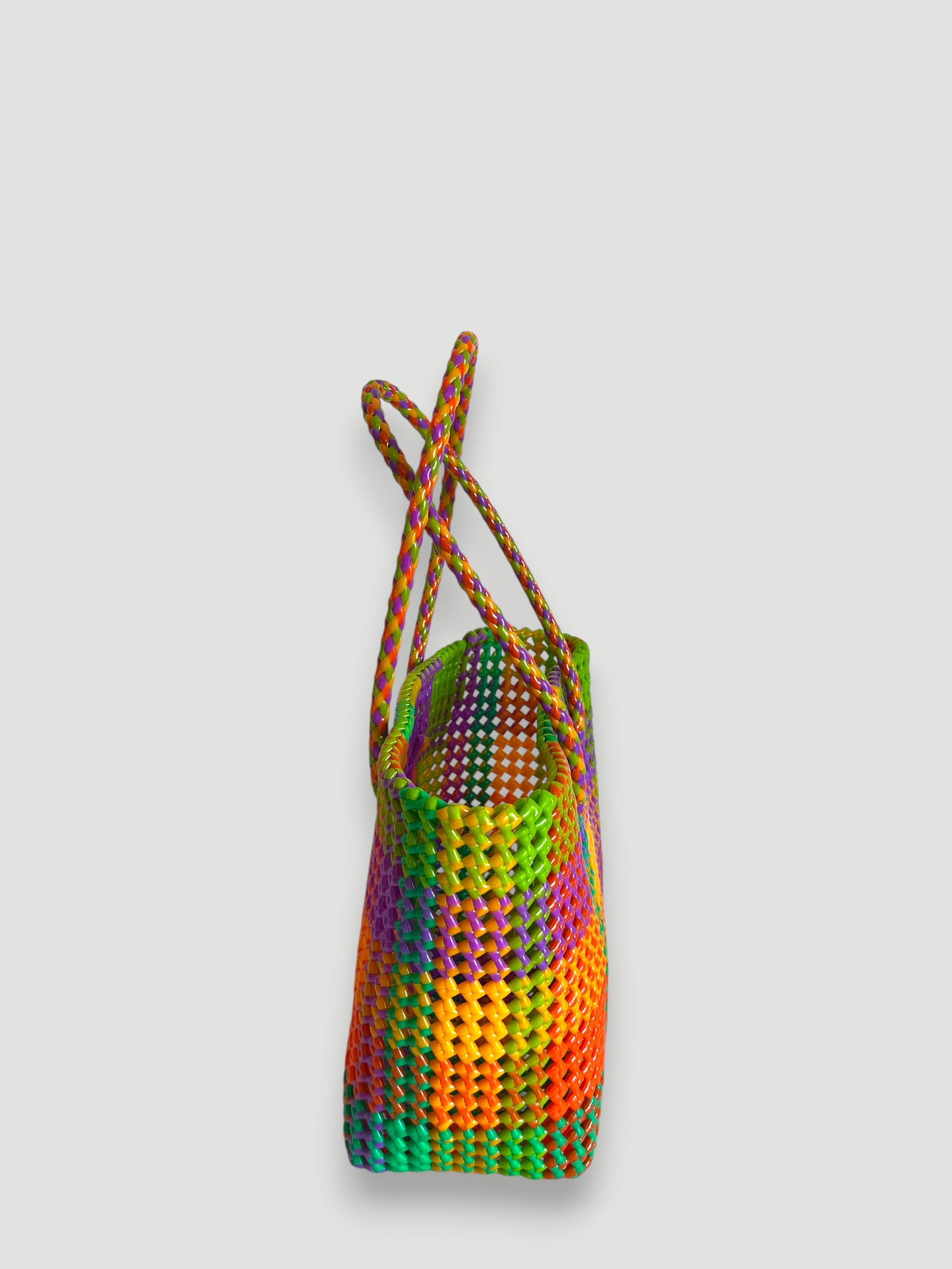 N°357M - SAC PANIER TRESSÉ MAIN - MOYEN - multicolors