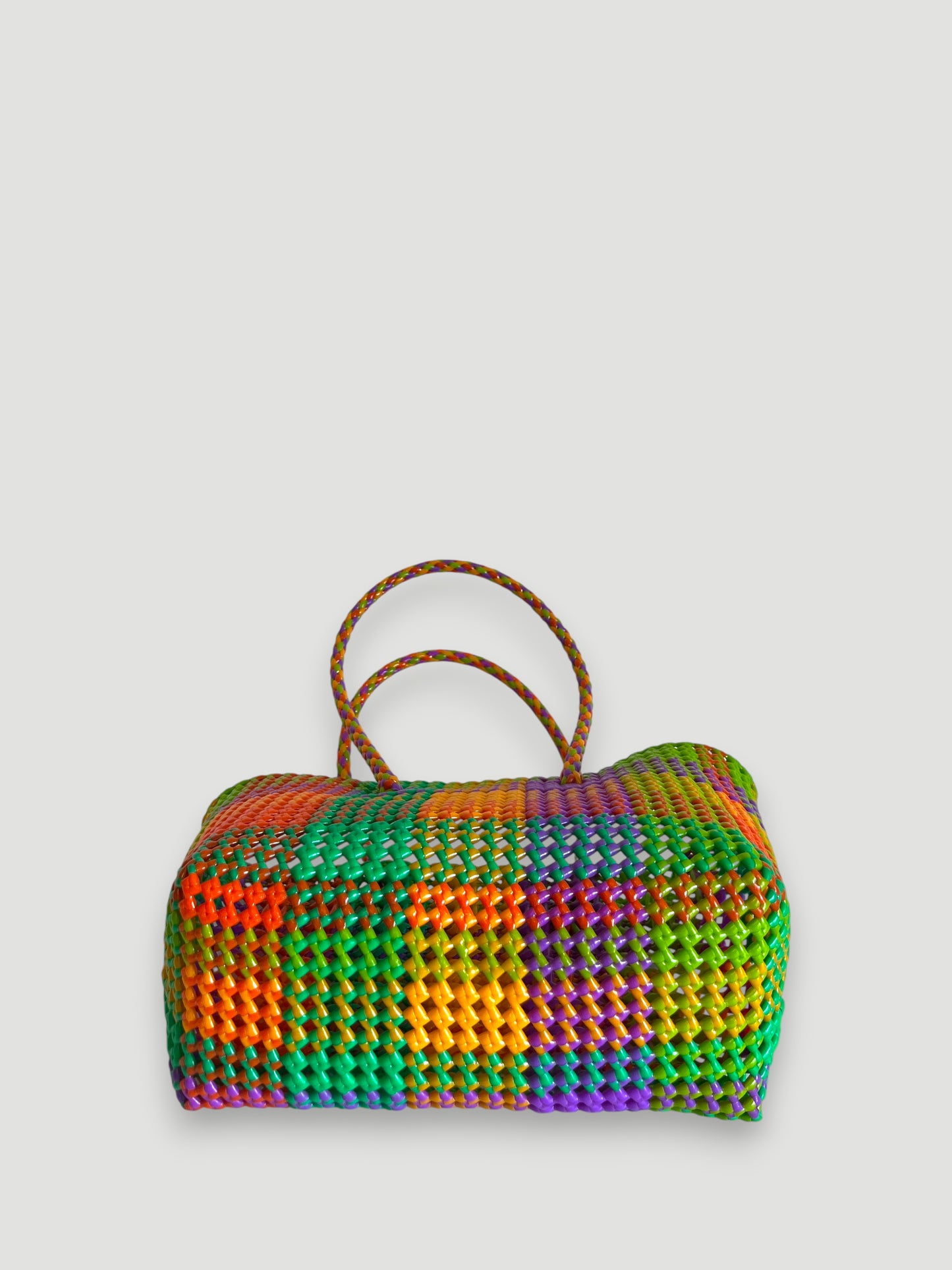 N°357M - SAC PANIER TRESSÉ MAIN - MOYEN - multicolors
