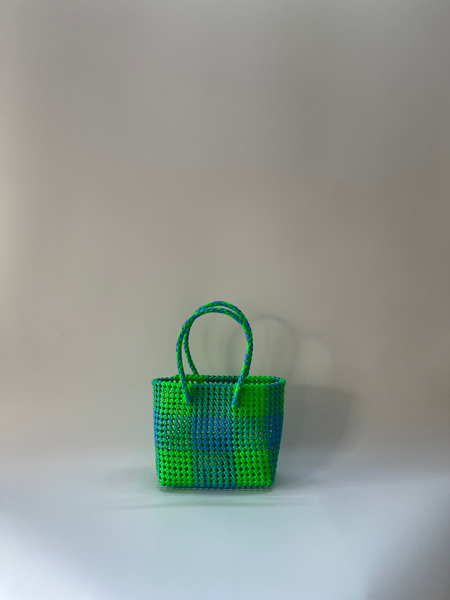 N°220S - SAC COLORÉ - PETIT - vert fluo & bleu clair