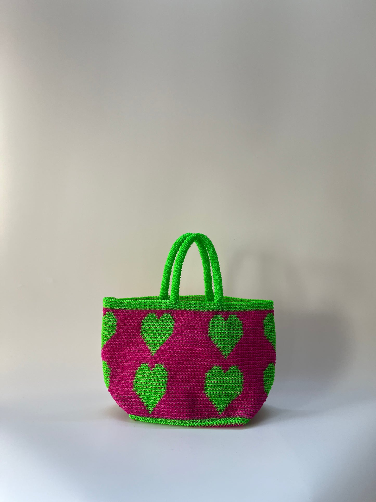 N°8SC - SAC CROCHET  COEUR M - MOYEN - vert fluo & rose fluo