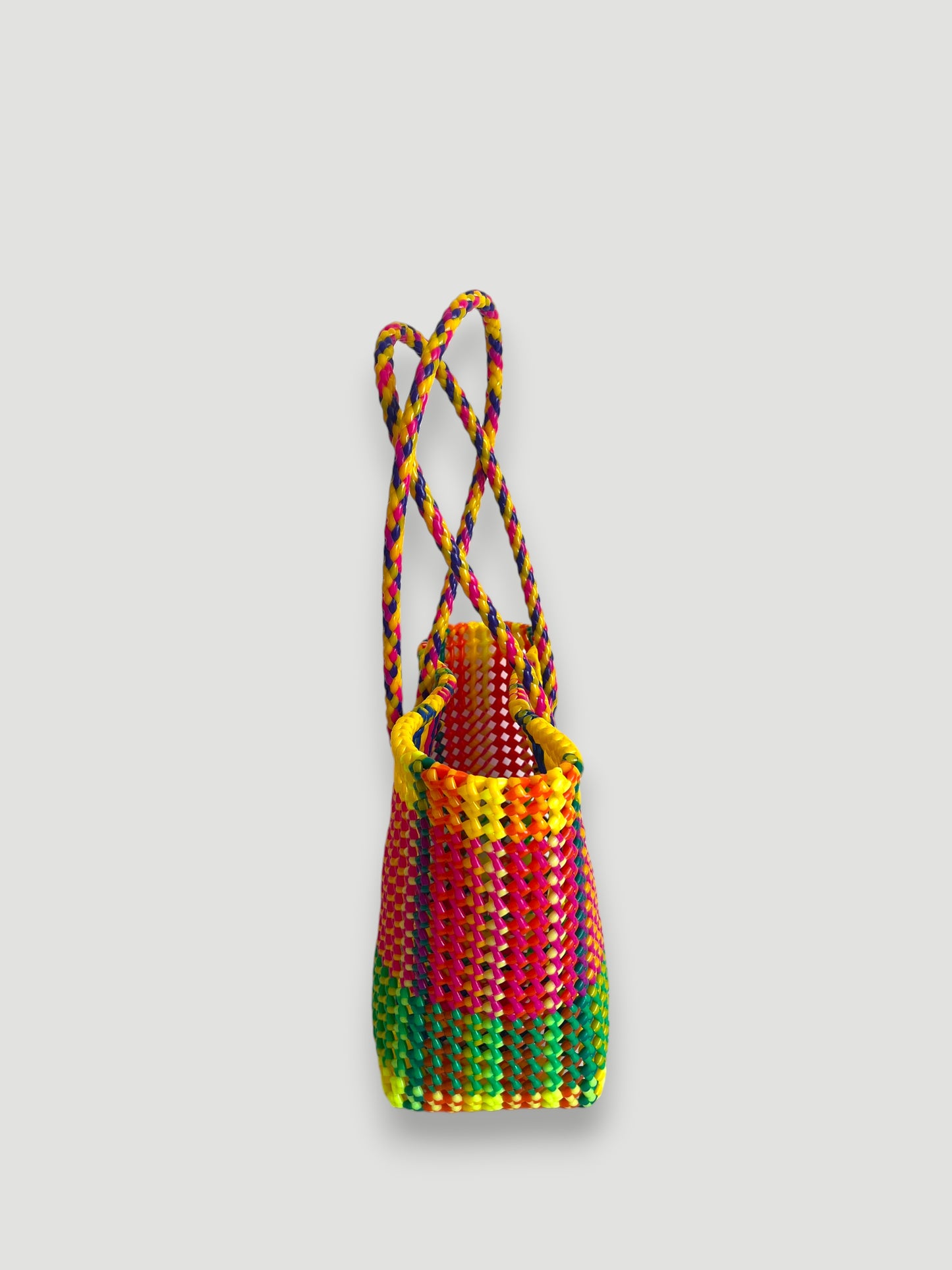 N°372M - SAC PANIER TRESSÉ MAIN - MOYEN - multicolors
