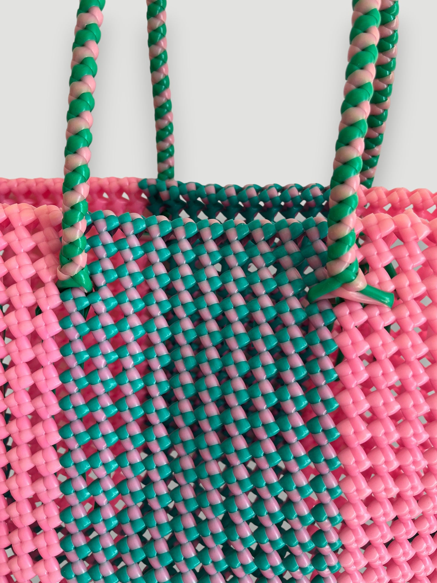 No. 80M - Hand-braided basket bag - medium - turquoise &amp; light pink