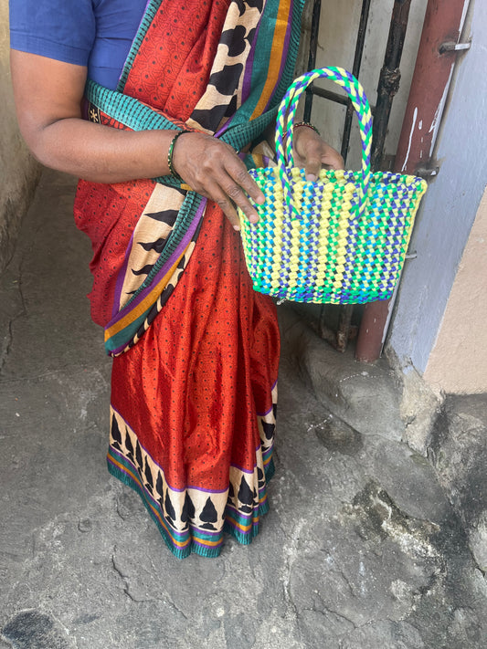 N°178XS - SAC PANIER TRESSÉ MAIN - MINI - multicolors