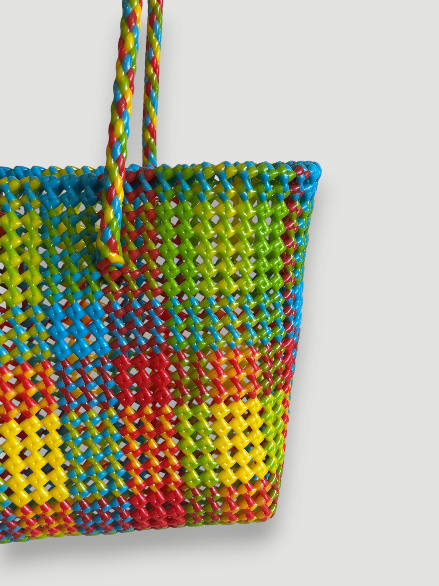 N°388M - SAC PANIER TRESSÉ MAIN - MOYEN - multicolors