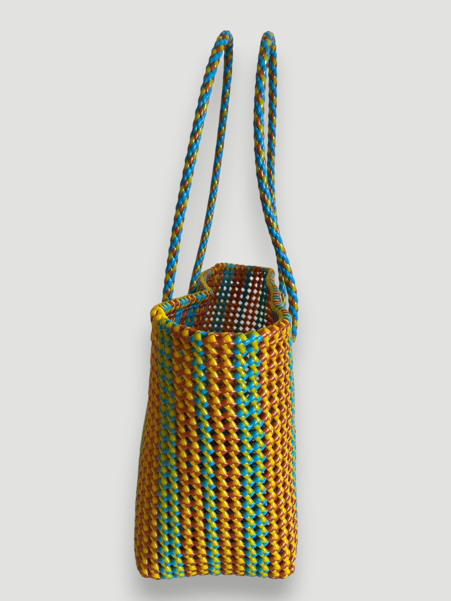 N°407L - SAC PANIER TRESSÉ MAIN - GRAND - multicolors