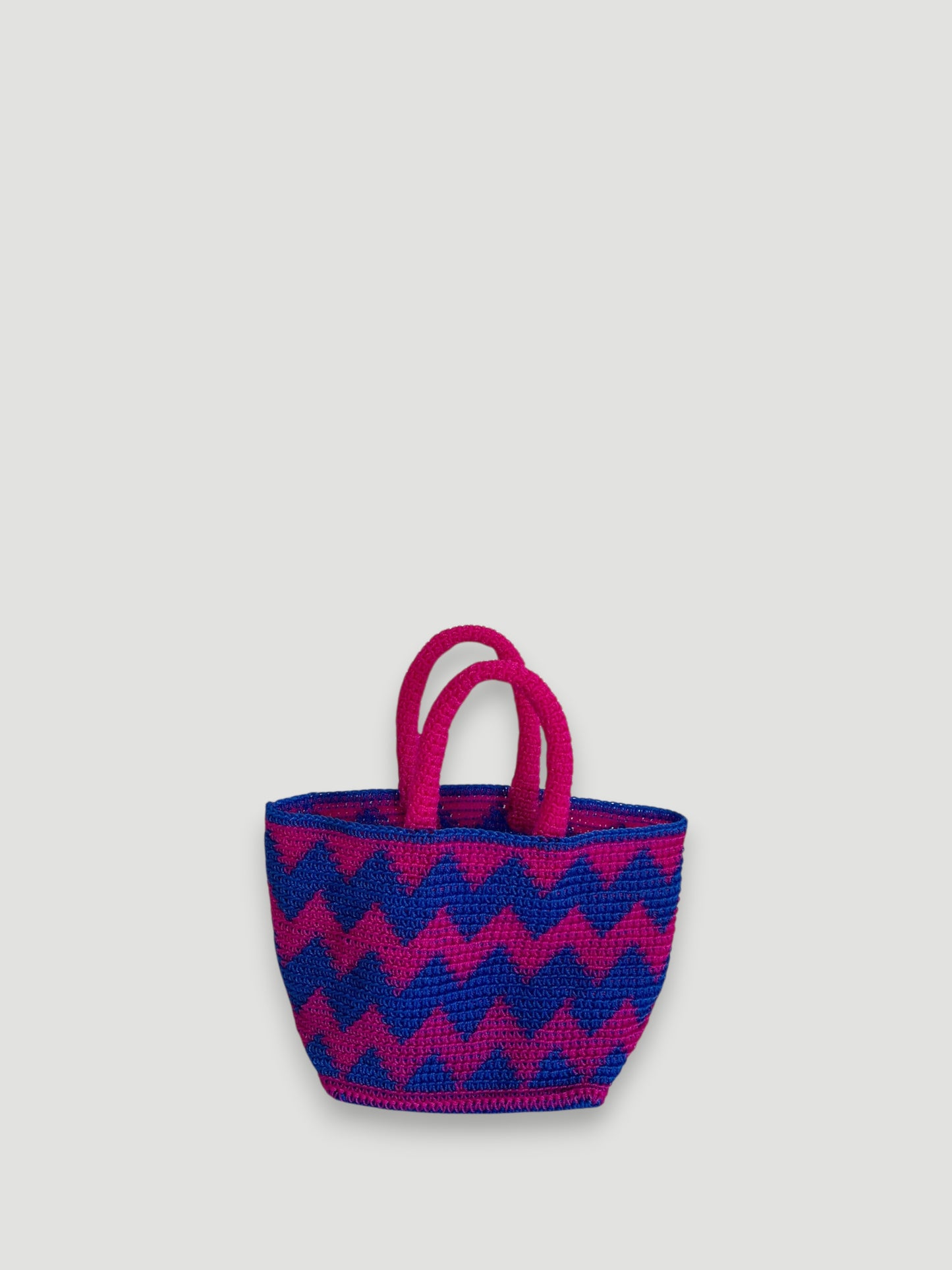 No. 15SC - CROCHET BASKET BAG - SMALL - neon pink &amp; dark blue